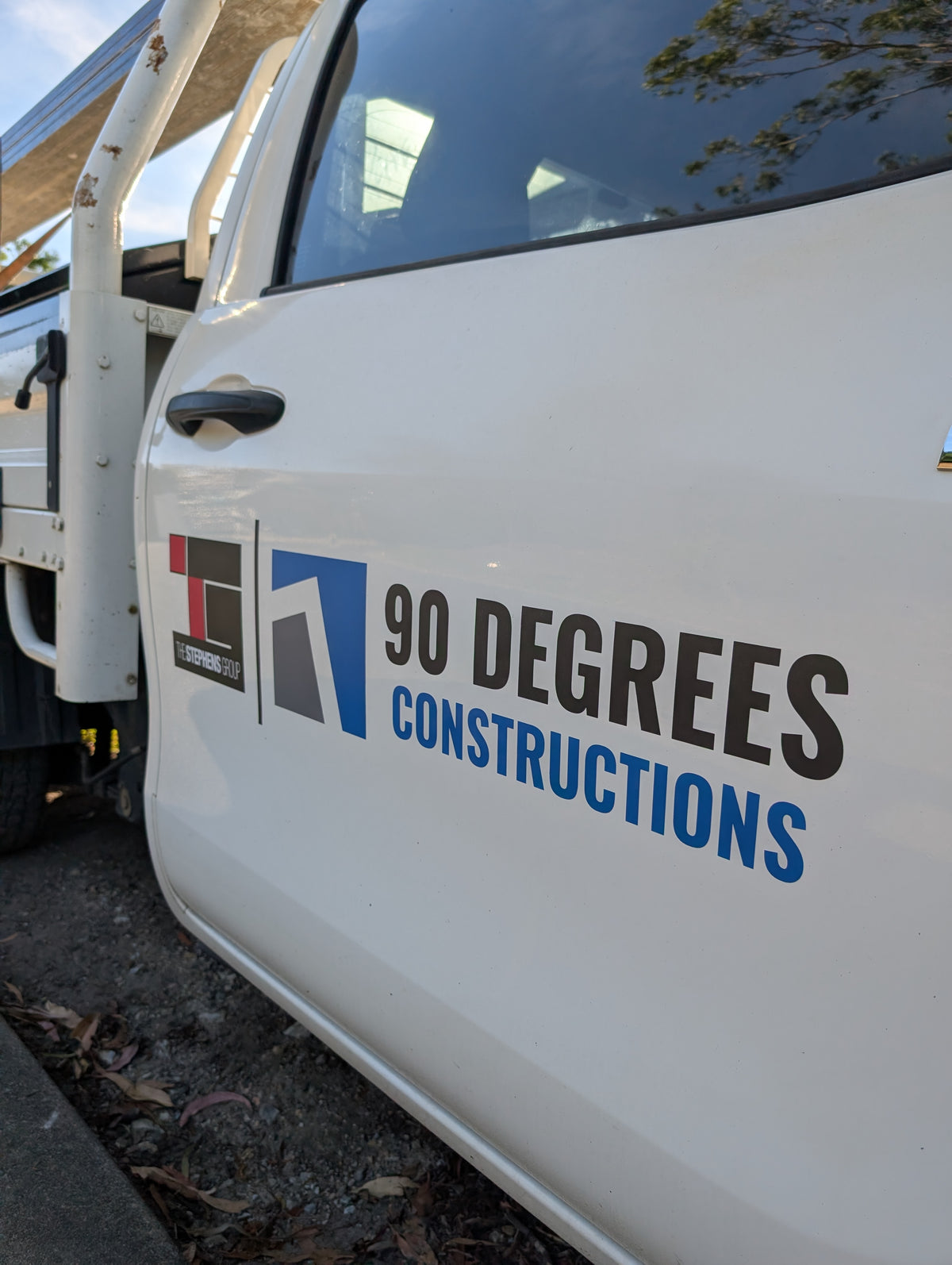 90 degrees constructions