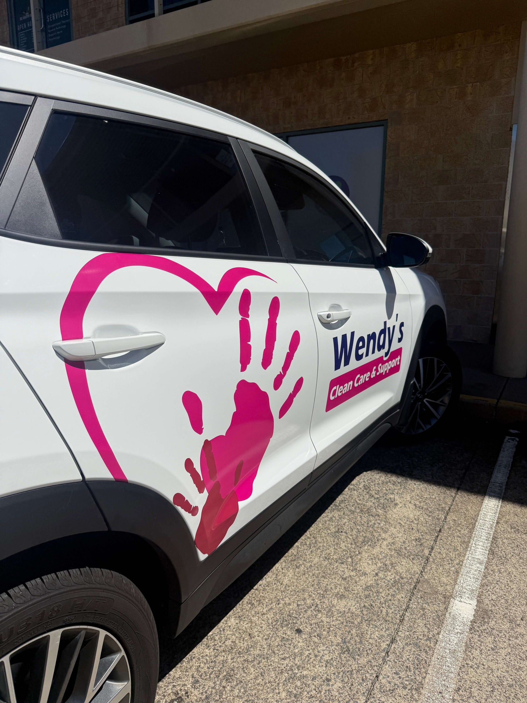 Wraps and signwriting